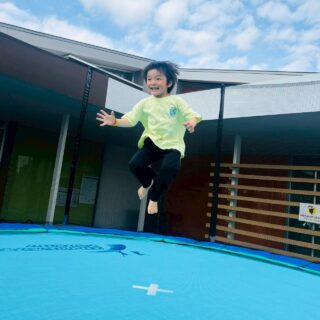 昨日もフル稼働にて準備をしましたが、やはり1馬力ではなかなかなのかもしれません
今後の改善すると言うことにします

さてさて、天気も良さそうになりそうな、龍神様の縁日です‼️

今朝は長男も楽しみなのか、「なにか、手伝おうか？」と発心を起こして聞いてくれました‼️
毎日がそうだと有難いのですが、そうもいきませんねー

取り敢えず、無事に怪我なく終われる事を期して、ご来山お待ちしてます😀

ゆきまるけ
インスタ★@yuki_maruke
エナチュラル
インスタ★@enatural.naruse
虹色★PET
インスタ★naonao022313
輝くこども育成会
インスタ★kagayaku _kodomo
キャラクロ
インスタ★＠oyumi7182
がまぐちのすずちゃん
インスタ★@g.suzu.g
 お菓子工房つむぎ
インスタ★@okashikoubou_tsumugi
★想～筆文字～
インスタ★@なし
笑い処PUOK
インスタ★@hina_egaoshi
リンハウス
インスタ★@rin.house5
VESTIVA（ヴェスティーヴァ）
インスタ★@craft_k.yuko

🚚黒ひょうさんcafe.
インスタ★@kurohyousann
🚚天使のりんご飴
インスタ★@angelringoame
🚚いもっ娘

#春日井市
#寺院
#縁日
#龍神
#シルバーウィーク
インスタ★@imokko_tsuboyaki